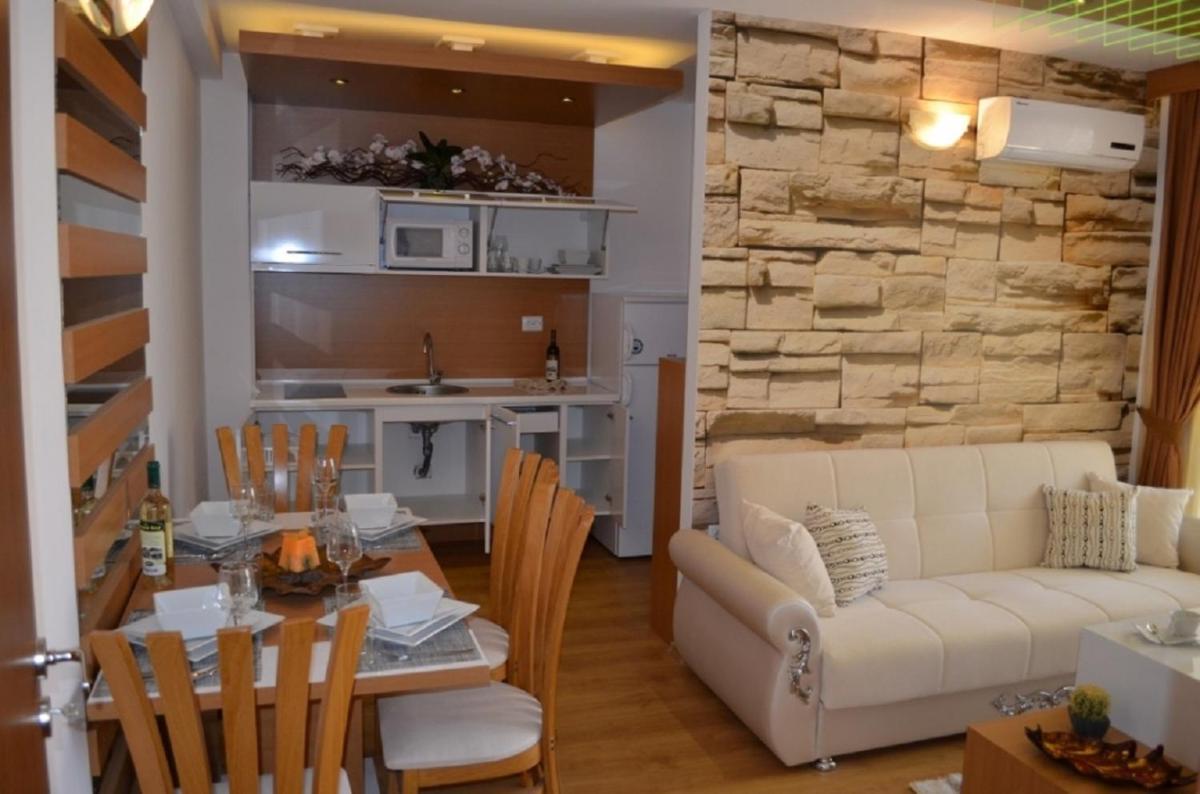 Sweet Home 2 Apartment - Housity