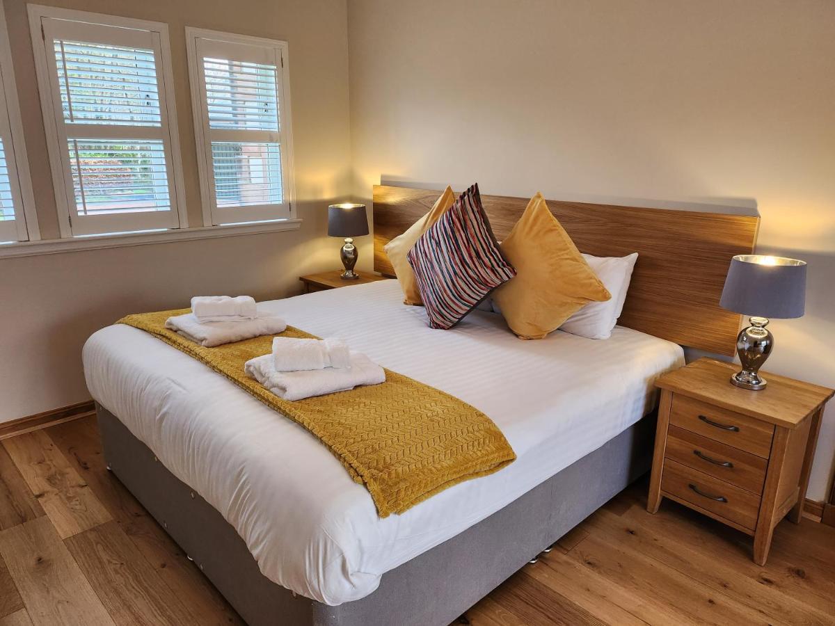 Auchendennan Farm Self Catering Cottages - Housity