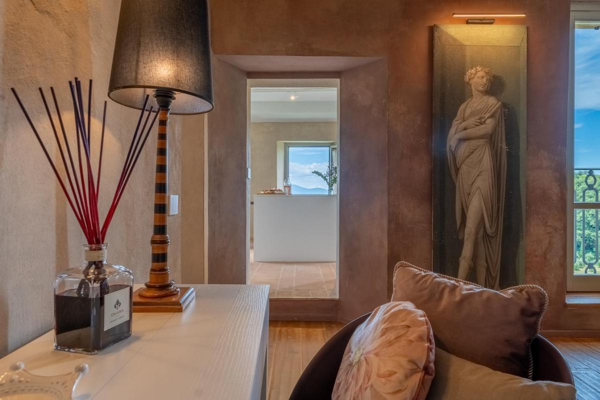 La Loggia Apartment - Housity