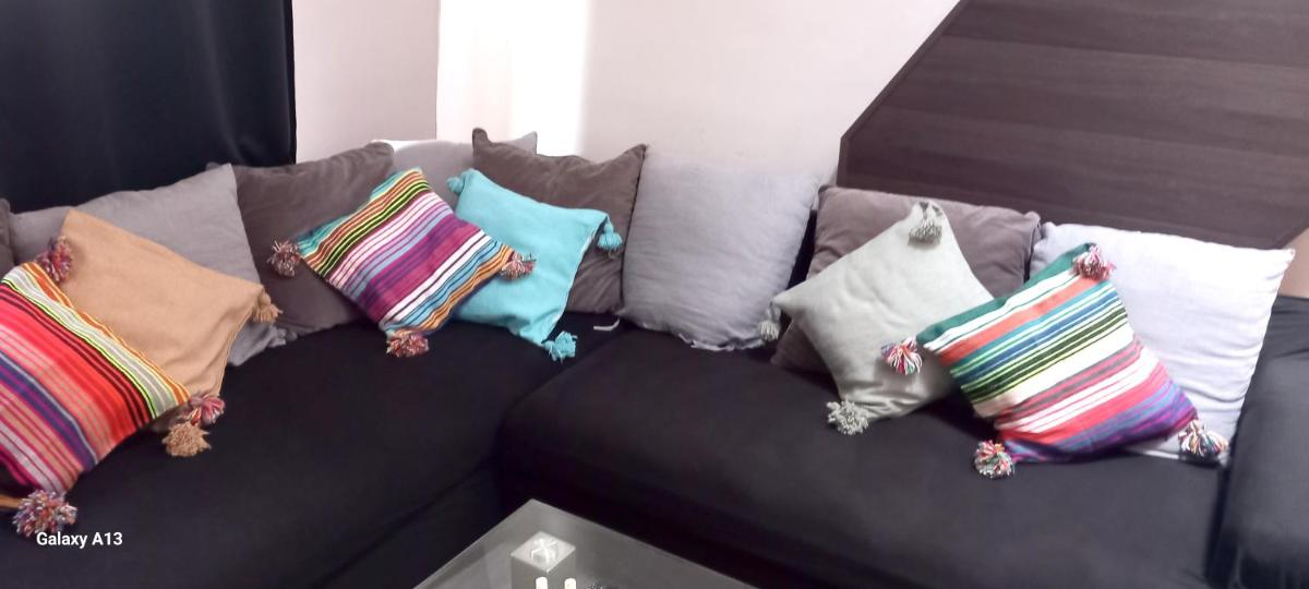 Spacious apartment in Frameries 94 m² with parking includeda - Housity