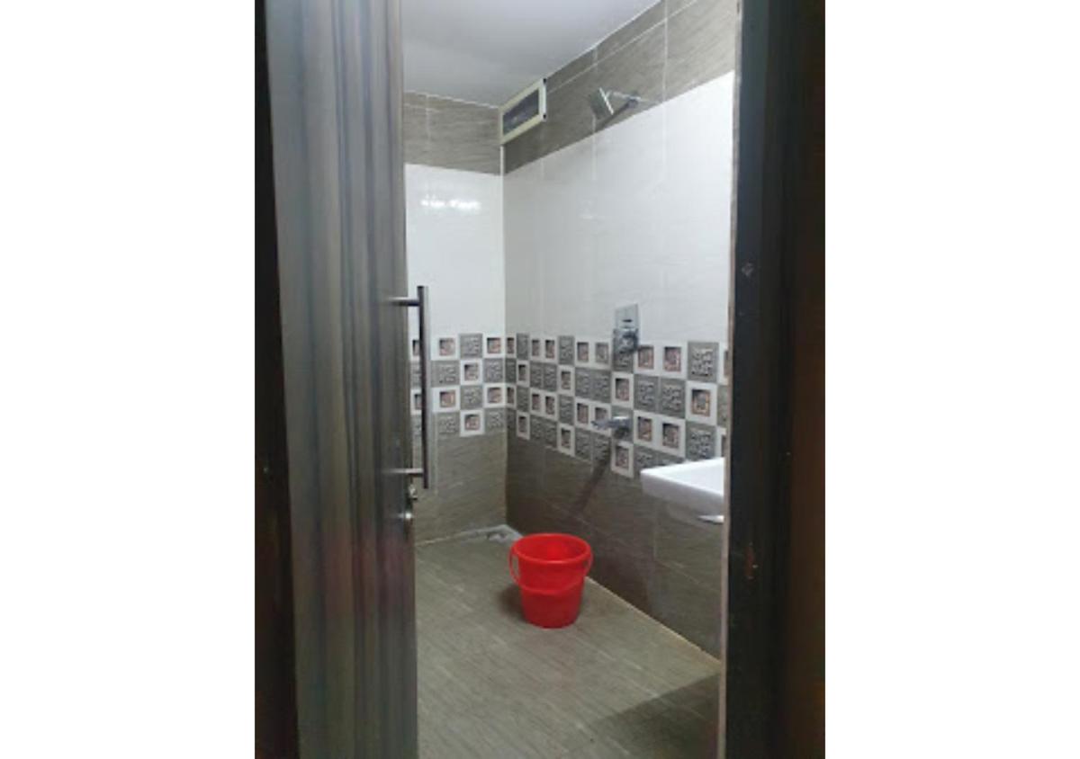 Sagar Hotel Om Palace Madhya Pradesh - Housity