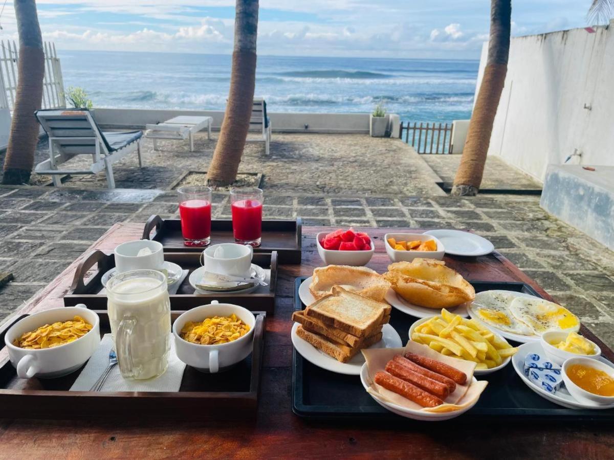 Asa Bay Beach Resort - Housity