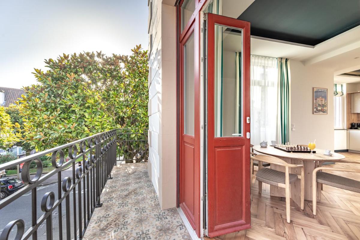 Balcon ou terrasse dans l'établissement MADISON Saint Jean de Luz - Handwritten Collection