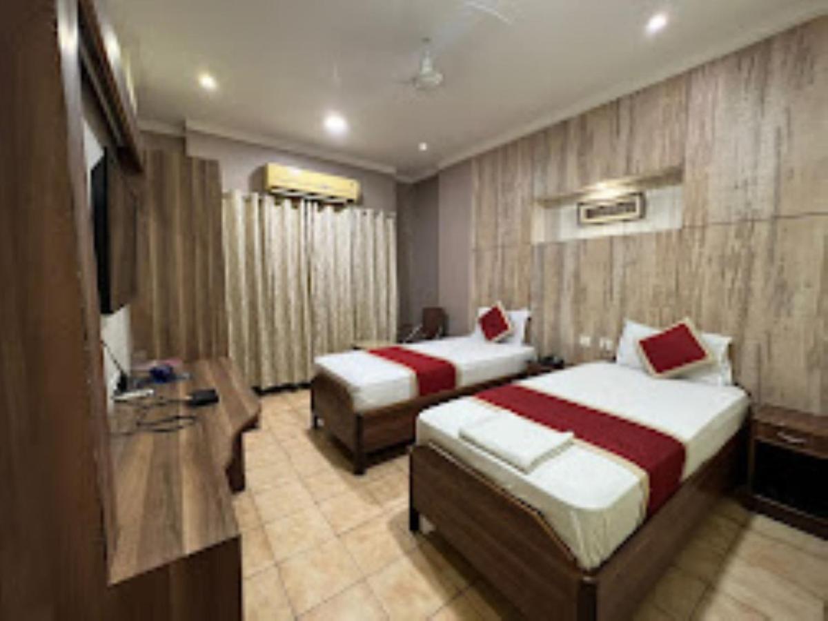 HOTEL BLUE MOON Guwahati - Housity