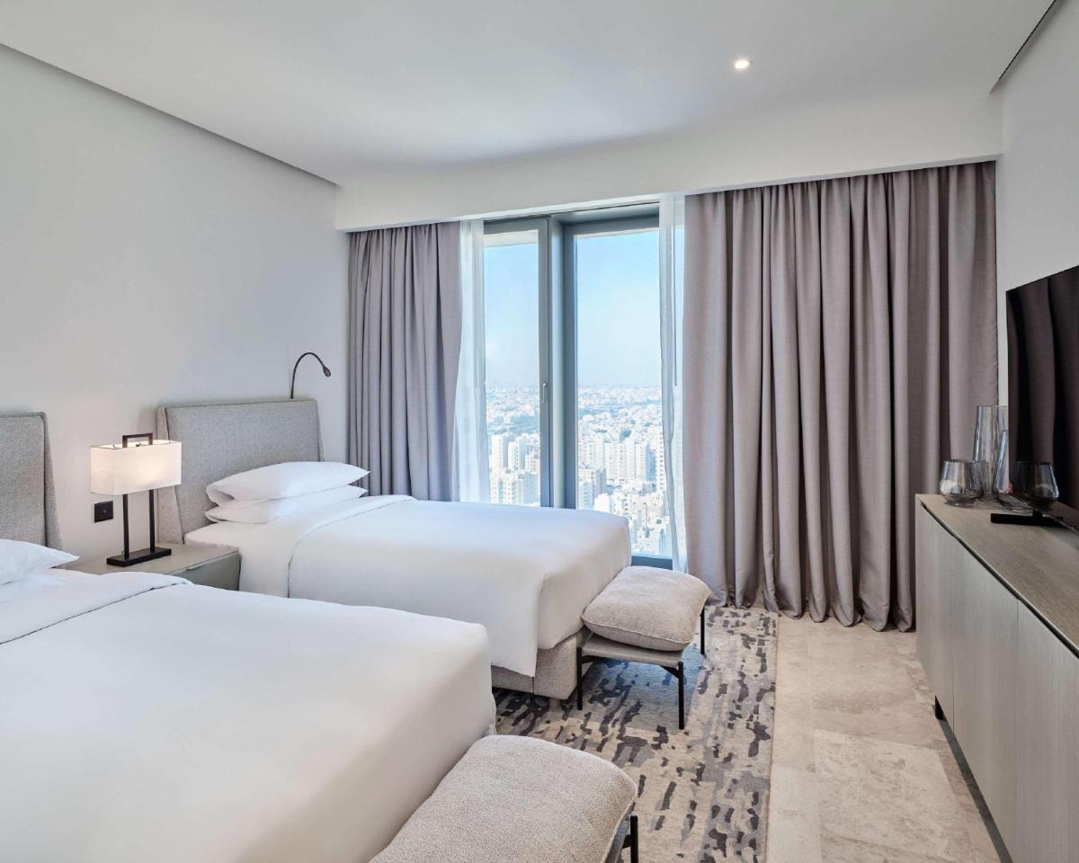 Grand Hyatt Kuwait Residences - Hizvo