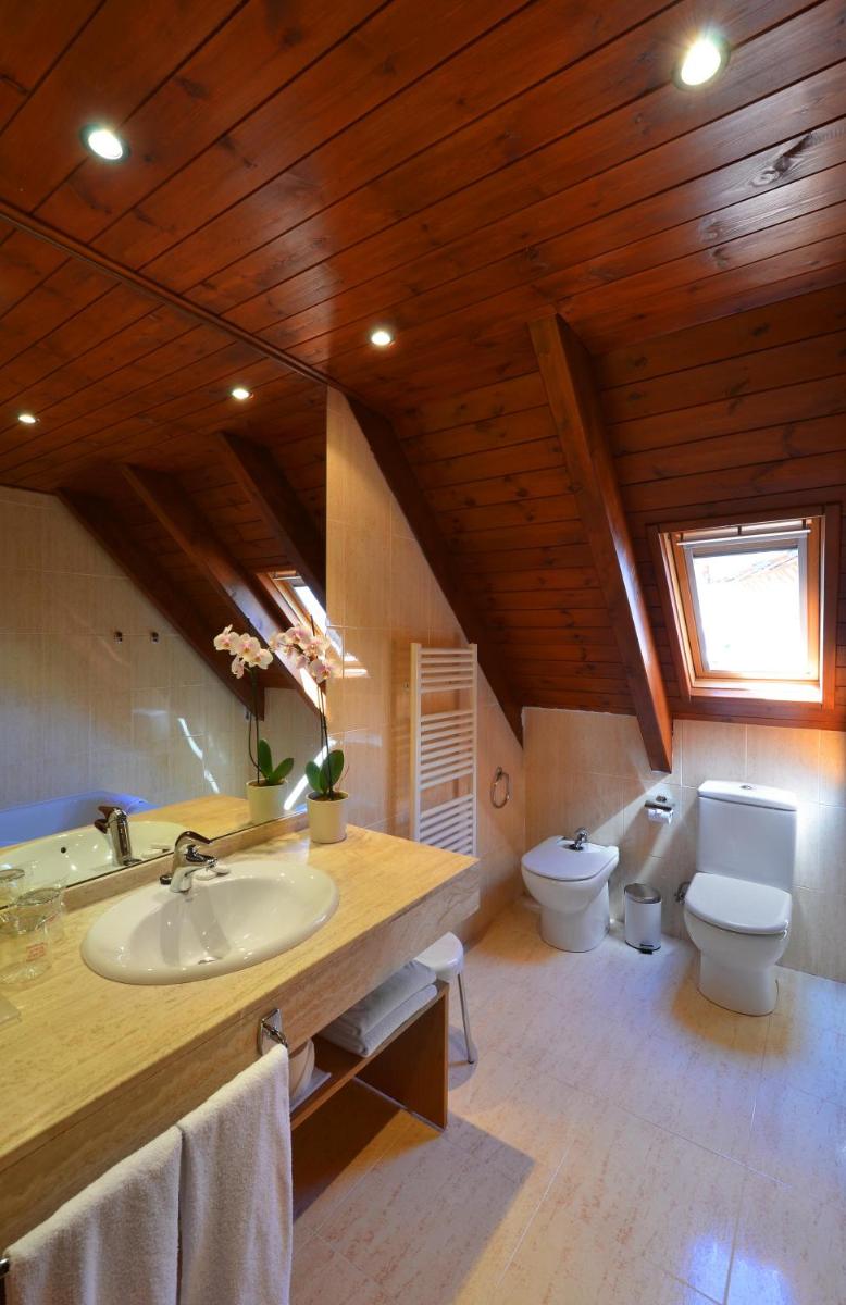Zona de estar de Hotel Spa Acevi Val d’Aran
