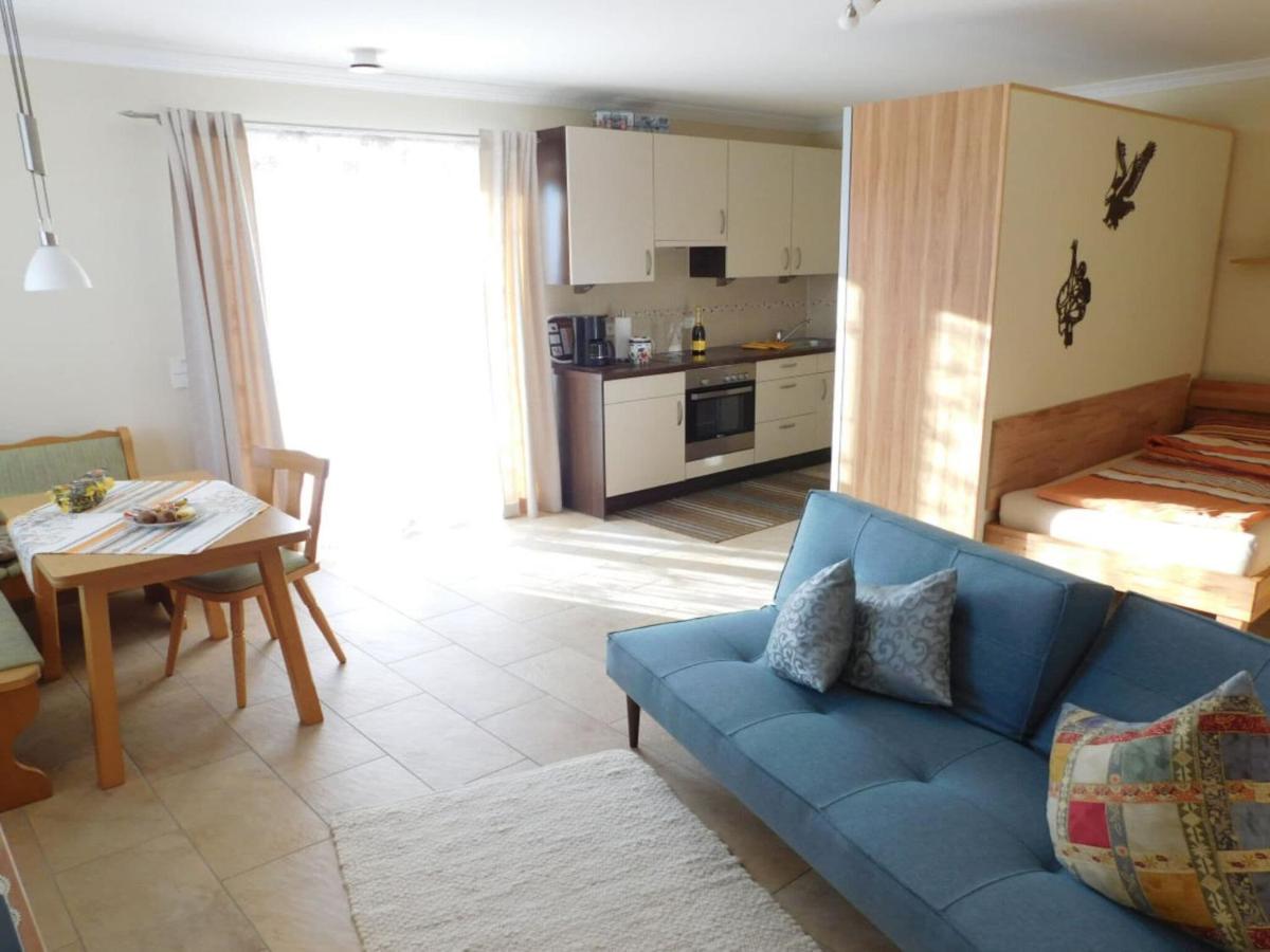 Apartment at the rose garden - Housity