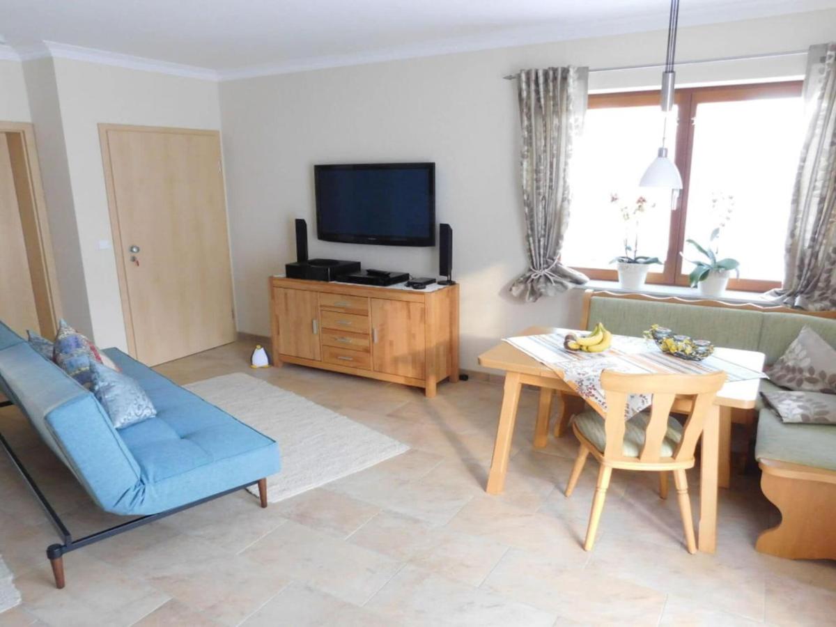 Apartment at the rose garden - Housity