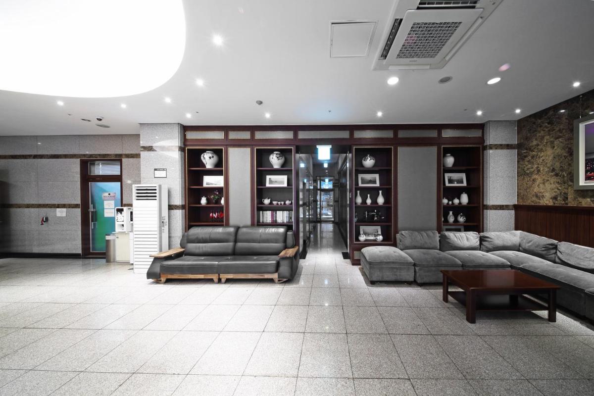 Incheon The Hotel Yeongjong - Housity