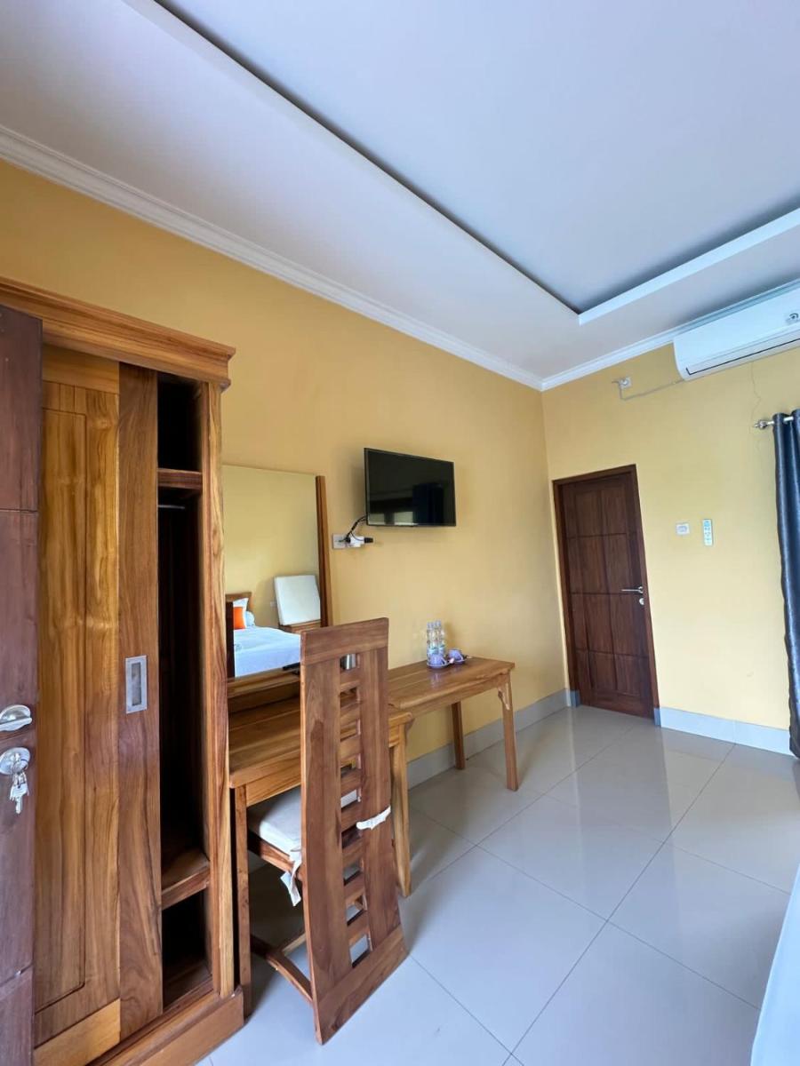 Srinadi Waterpark Villa - Housity