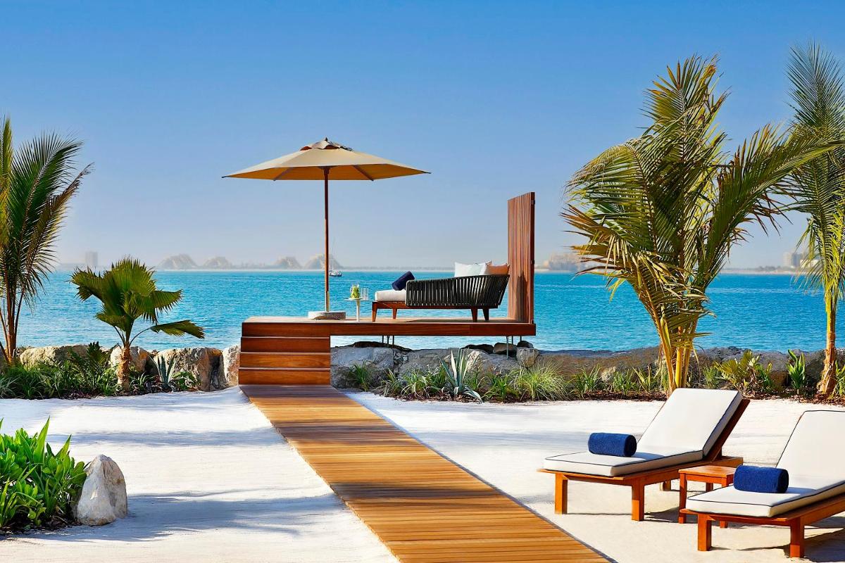 The Ritz-Carlton Ras Al Khaimah, Al Hamra Beach - Housity