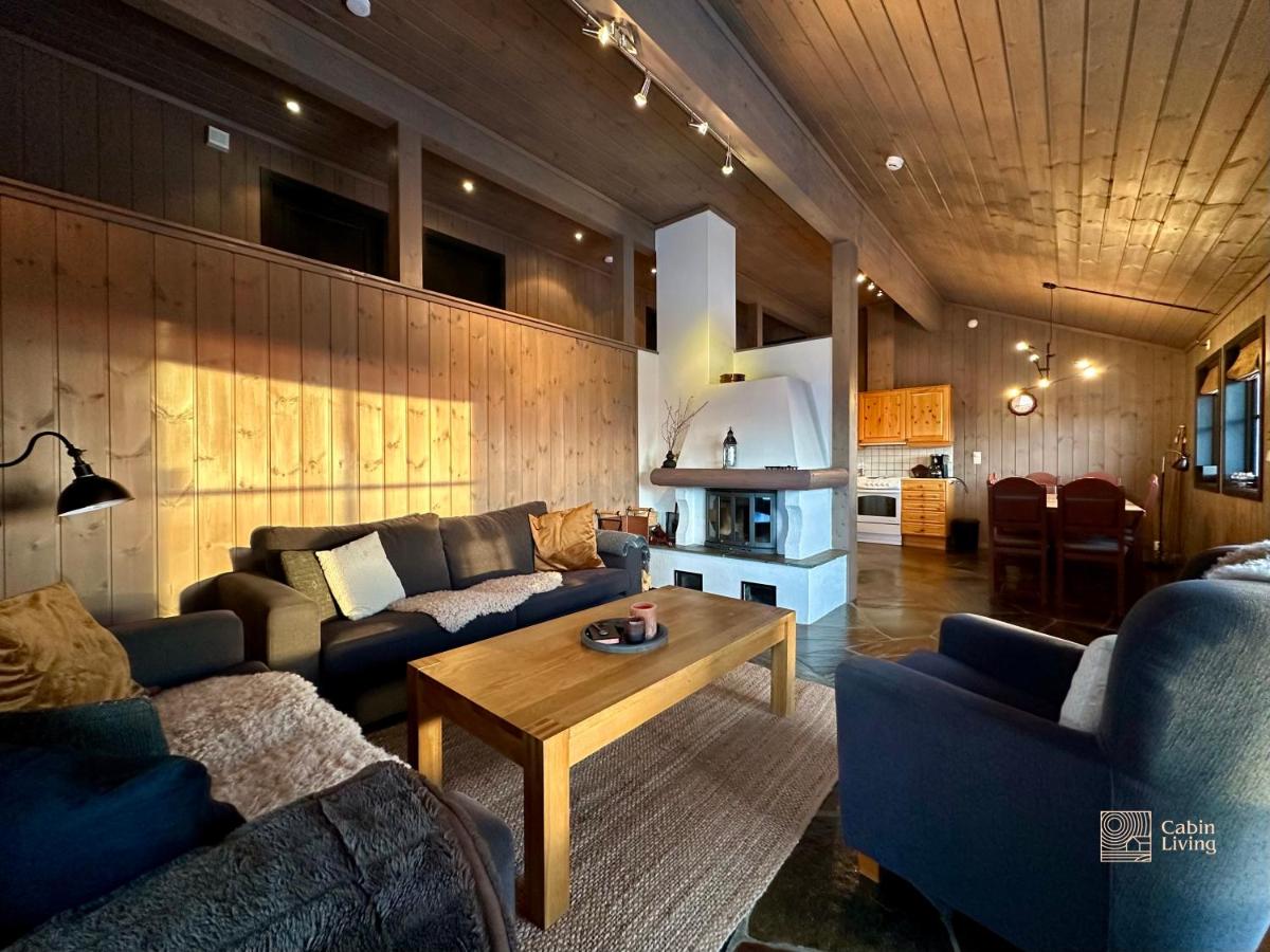 Centrally located cottage at Sjusjøen ski center - Housity