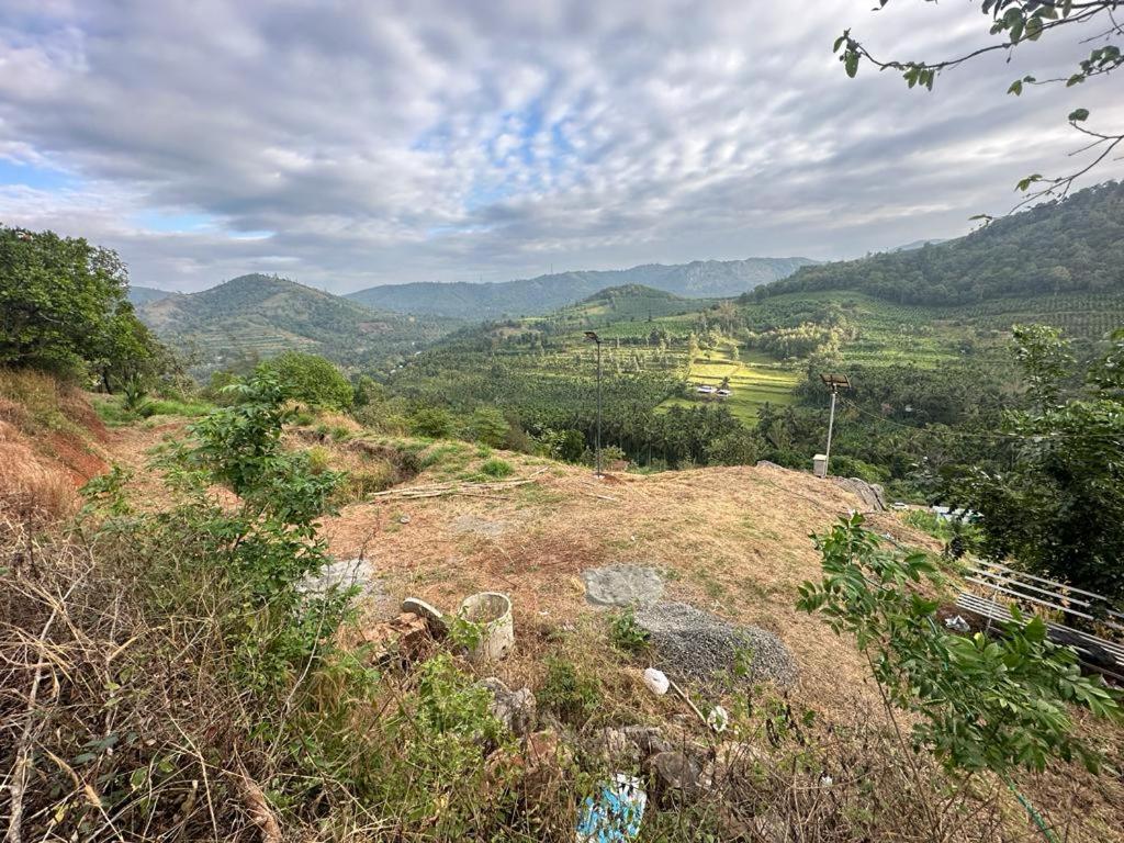 Misty hills farm stay - Housity