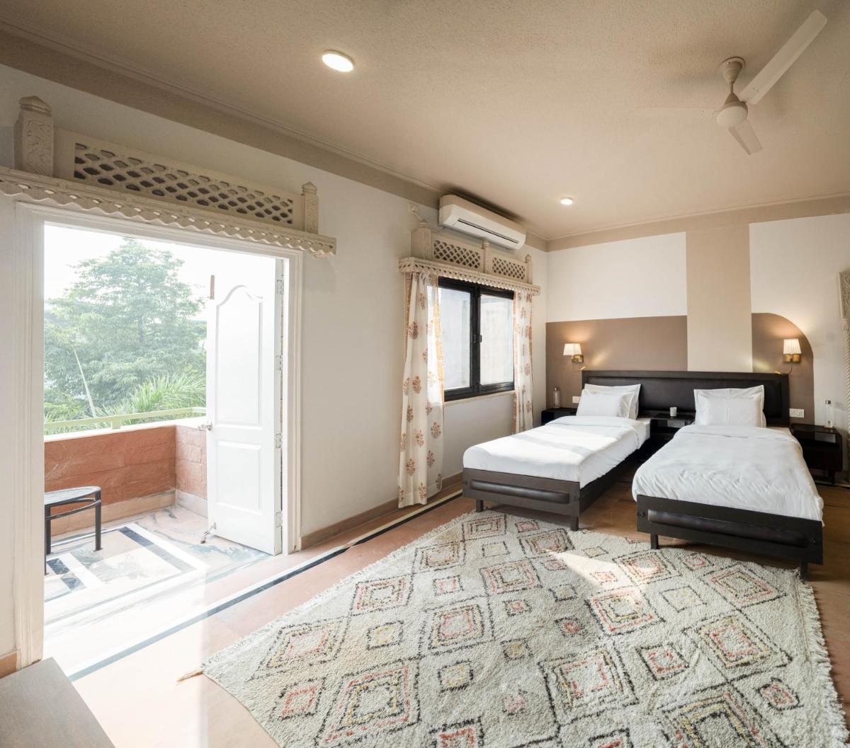Suitetrails - Firebrick Boutique Residences - GARNET HOUSE