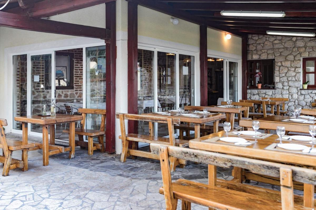 MB Pag Bed&Breakfast - Housity