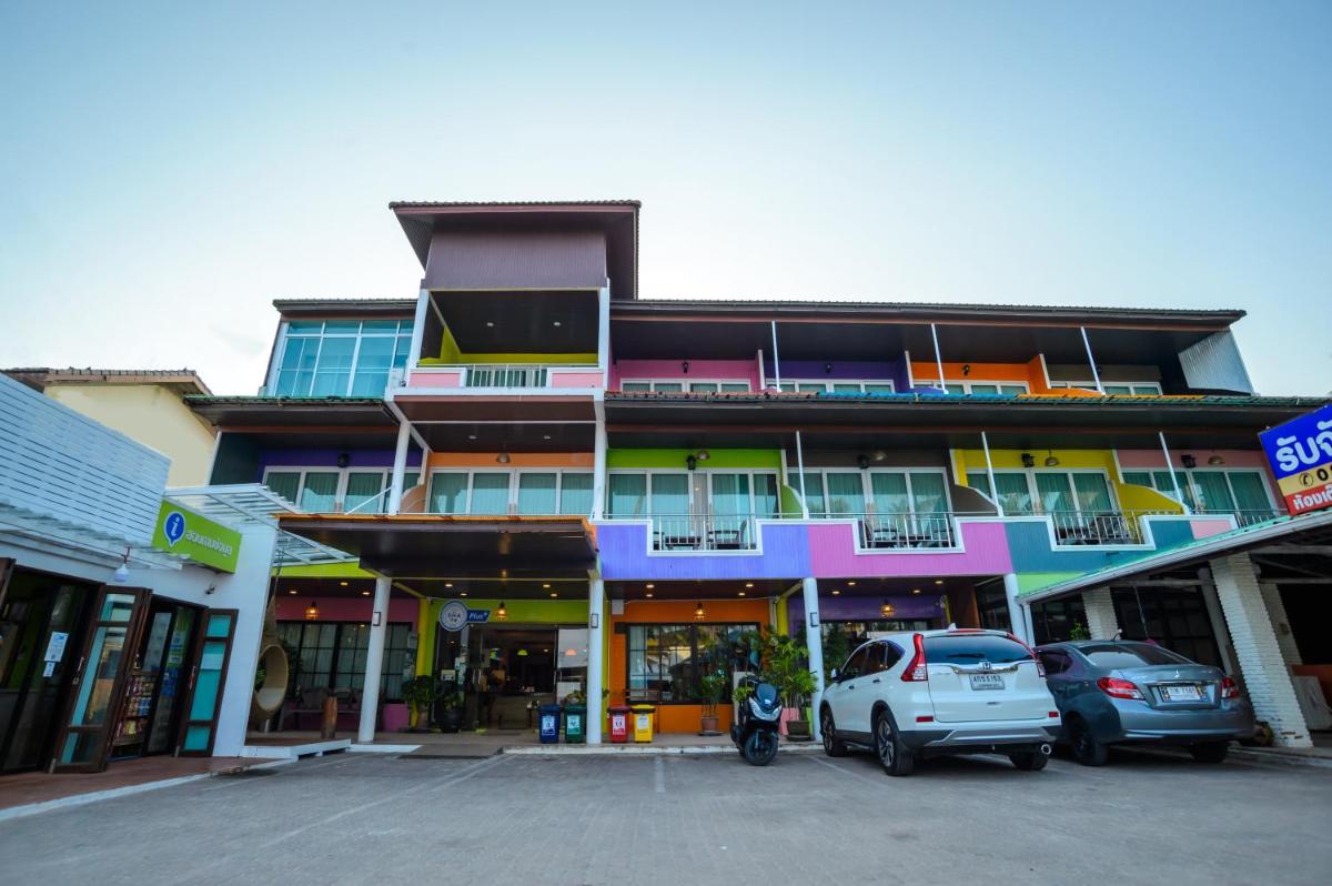 Talay Sai @ Thung Wua Laen - Housity
