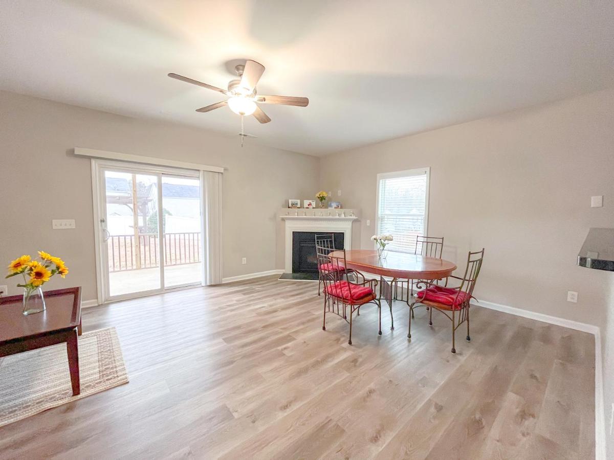 Home in Raleigh(queen size bed)C - Housity