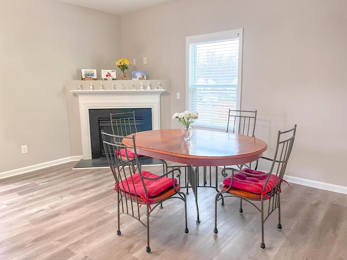 Home in Raleigh(queen size bed)C - Housity