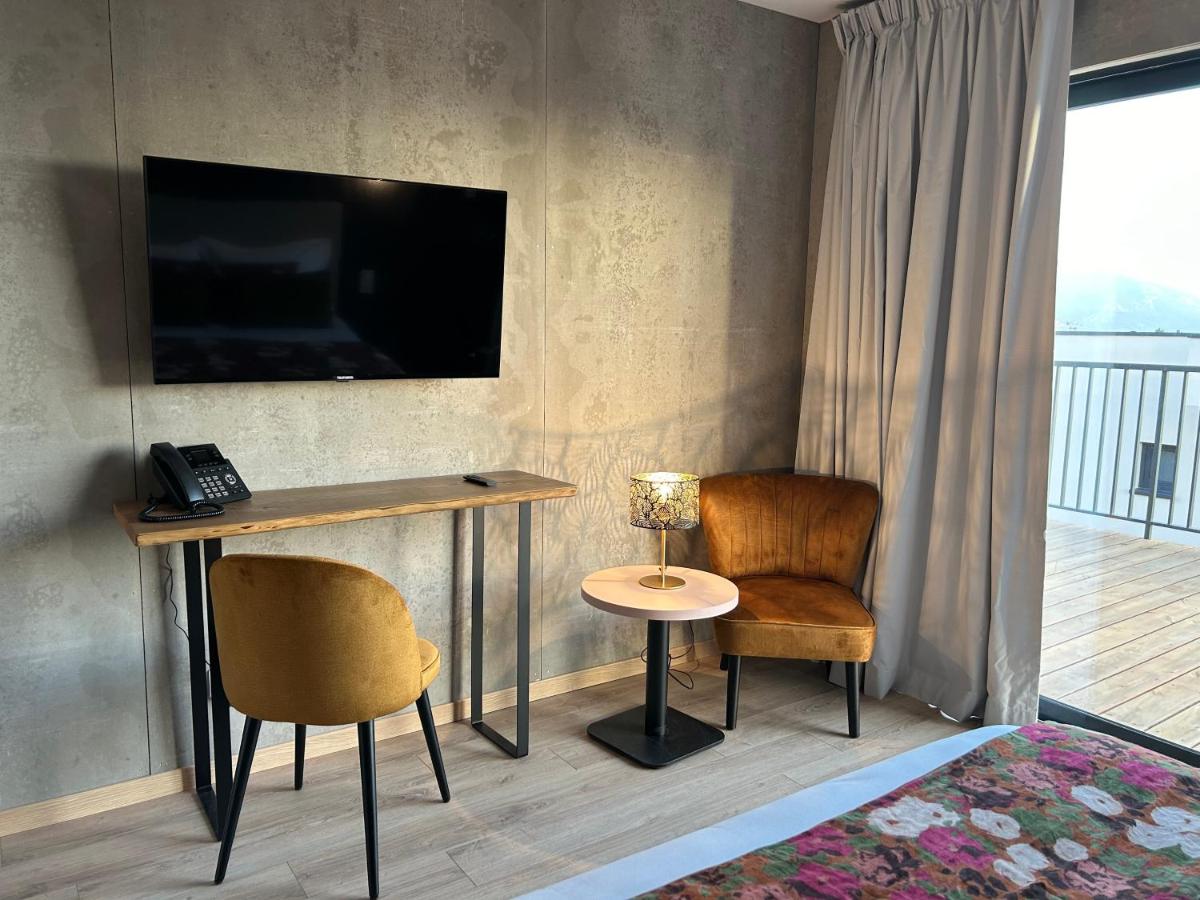 Hôtel Casa Matteu - Housity
