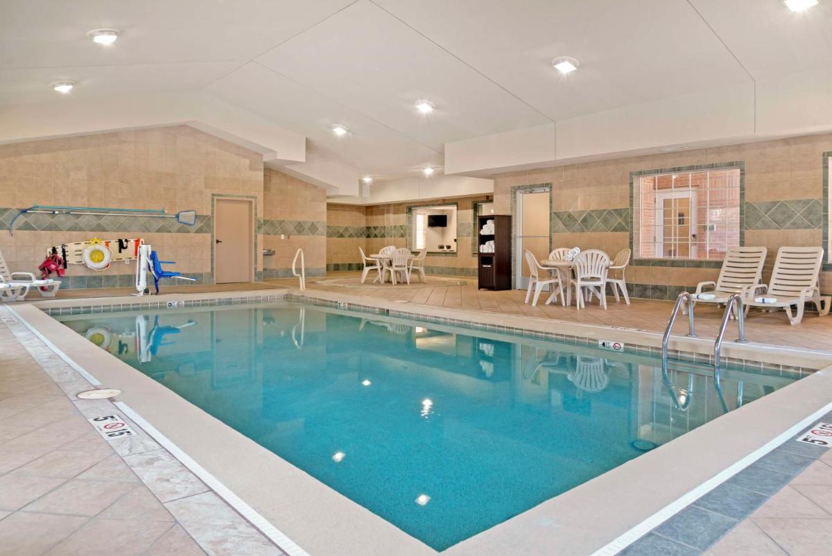 The Grand Select - Housity