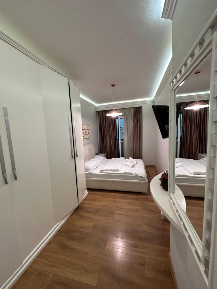 Center Apartment Easy - Housity
