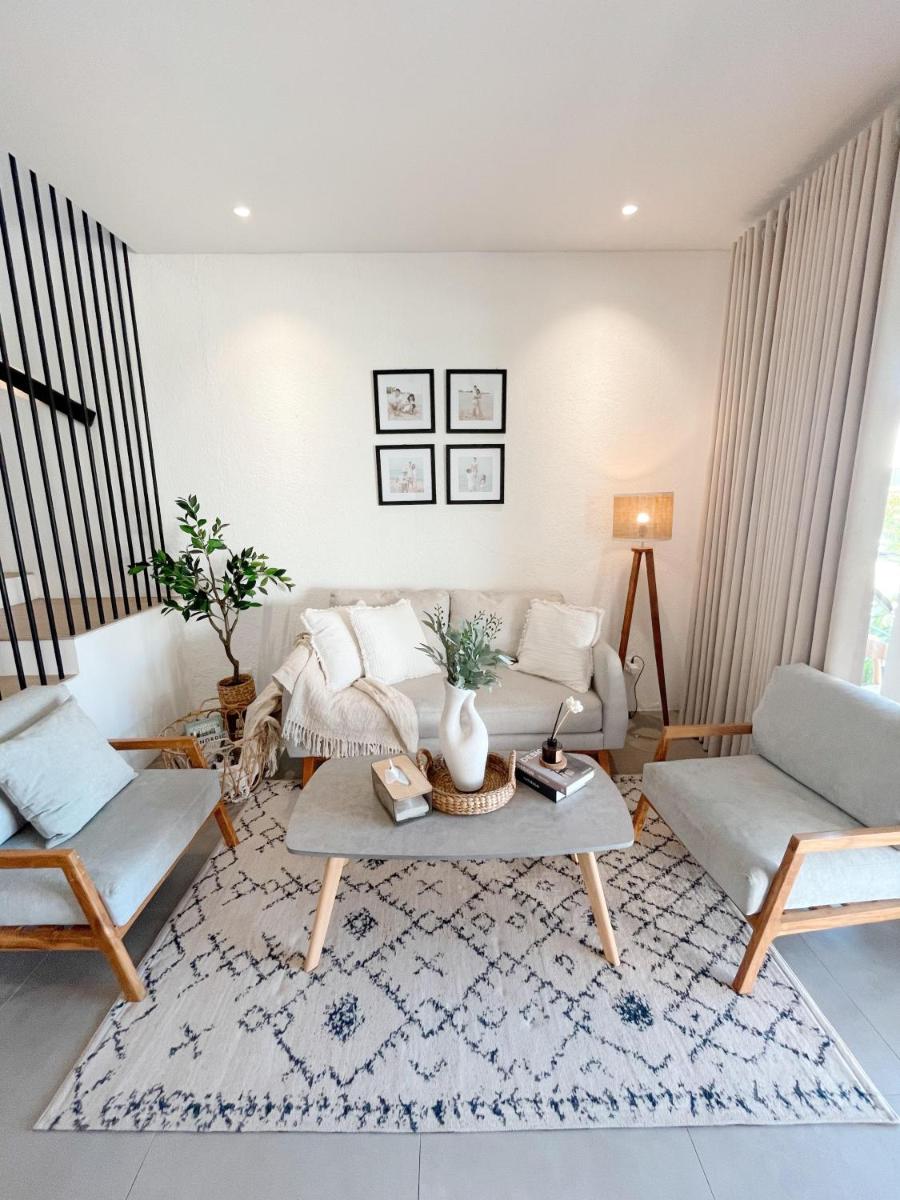 Naomi Home Villa Bandung near Wahoo & Whoosh - Housity