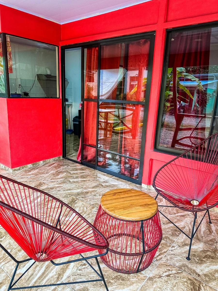 Casitas Coloradas Puerto Viejo - Housity
