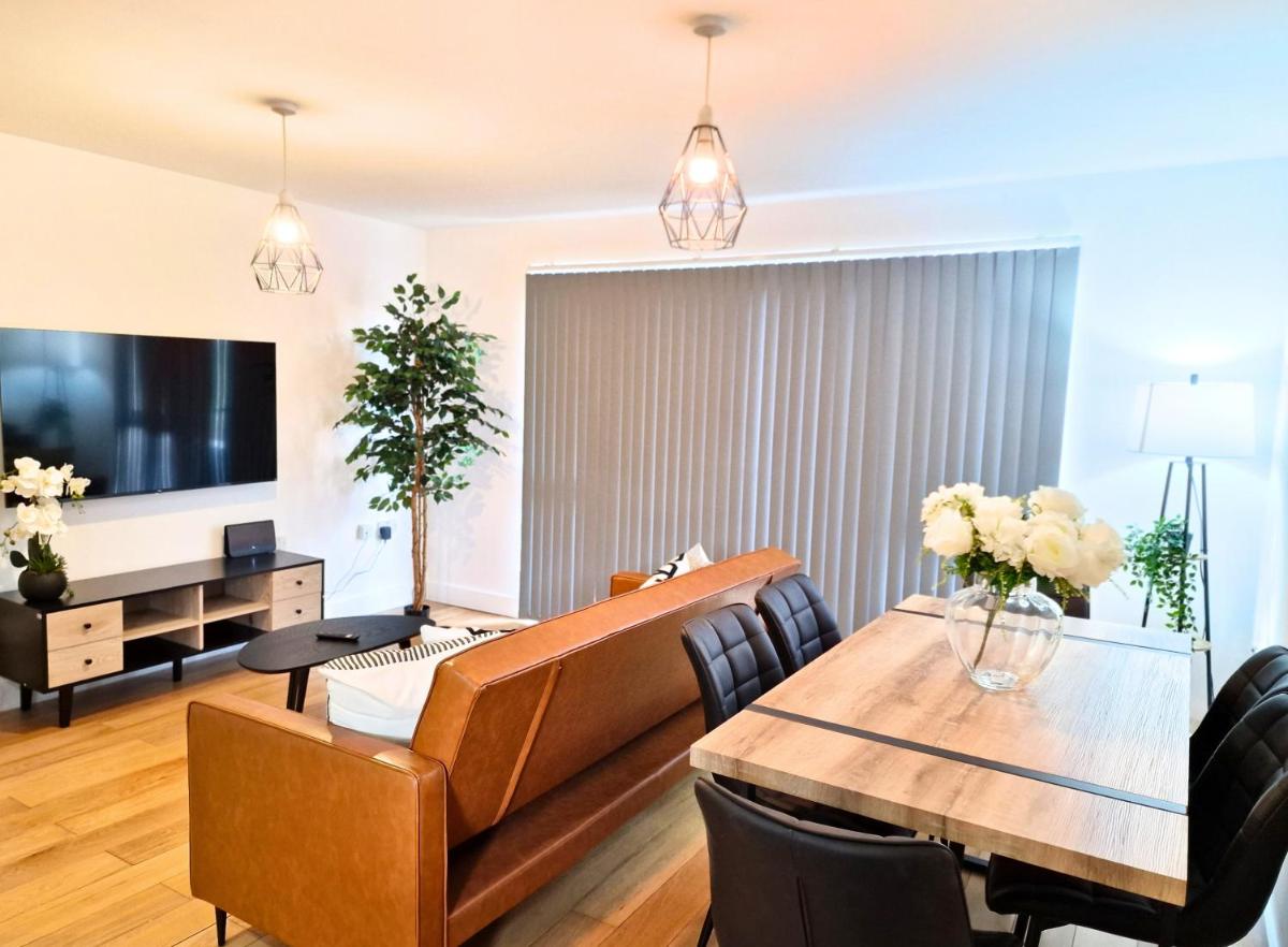 Manchester Apartments by BEVOLVE - City Centre - Hizvo
