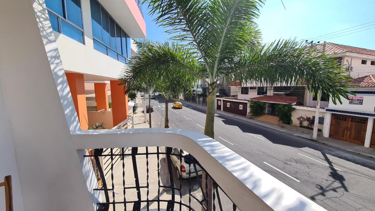 Amazing apartment in Salinas, Ecuador - Housity