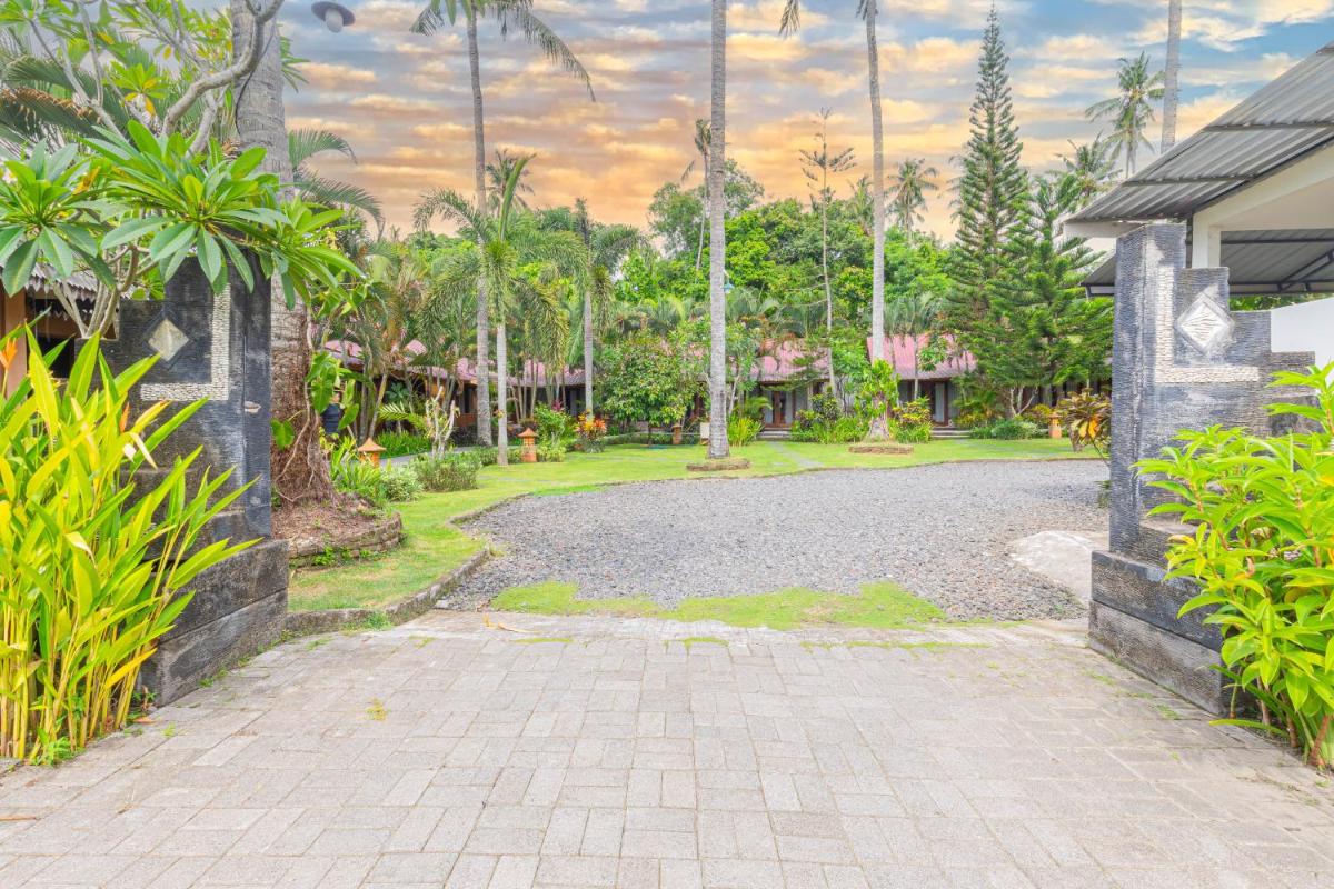 Green Asri Hotel - Housity