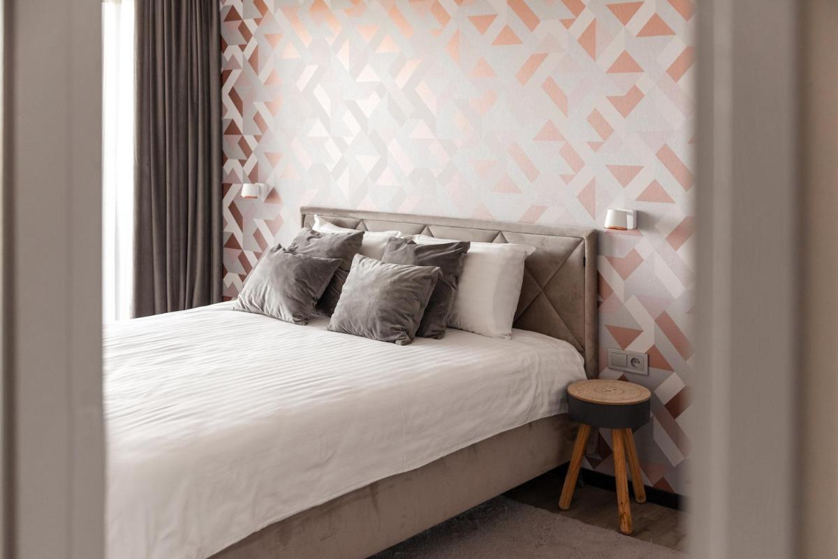 Bright Kaunas apartment with Castle view - Housity