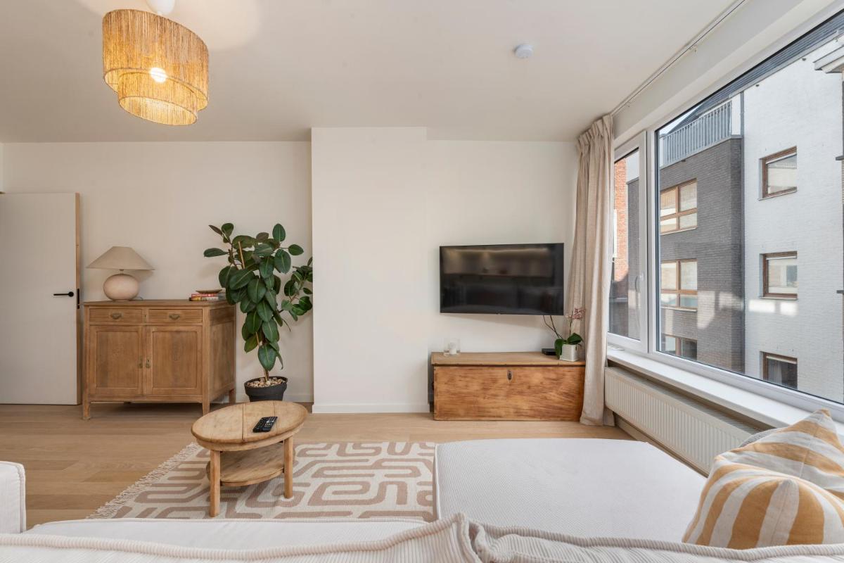 Kobana Kabana - Housity