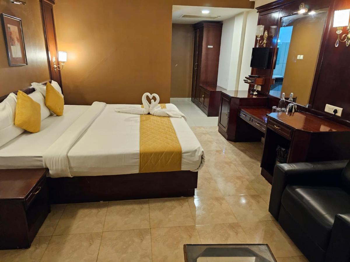 Hotel Edassery Mansion - Housity