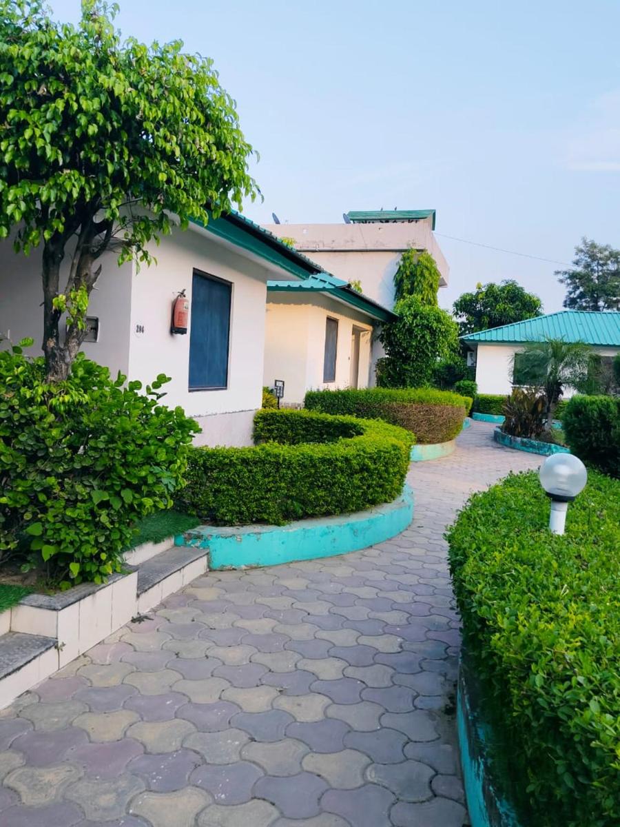 Wanna Stay Corbett - Housity