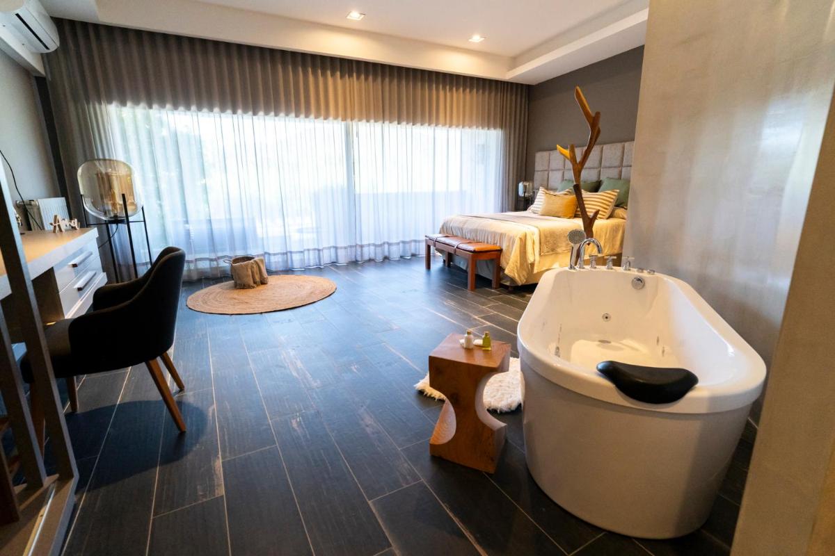 Domingo Design Hotel - Housity