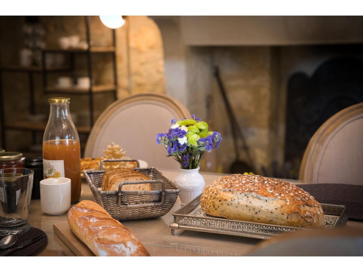 Le Mas des Aires - Chambres d'Hôtes - Blauzac -Uzès - Pont du Gard - Housity