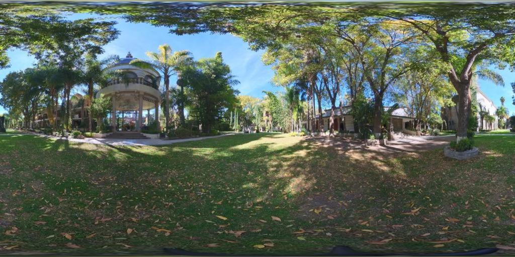 Gran Hotel Firenze - Housity