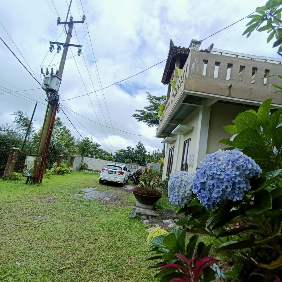 Villa Names Gunung Bunder - Housity