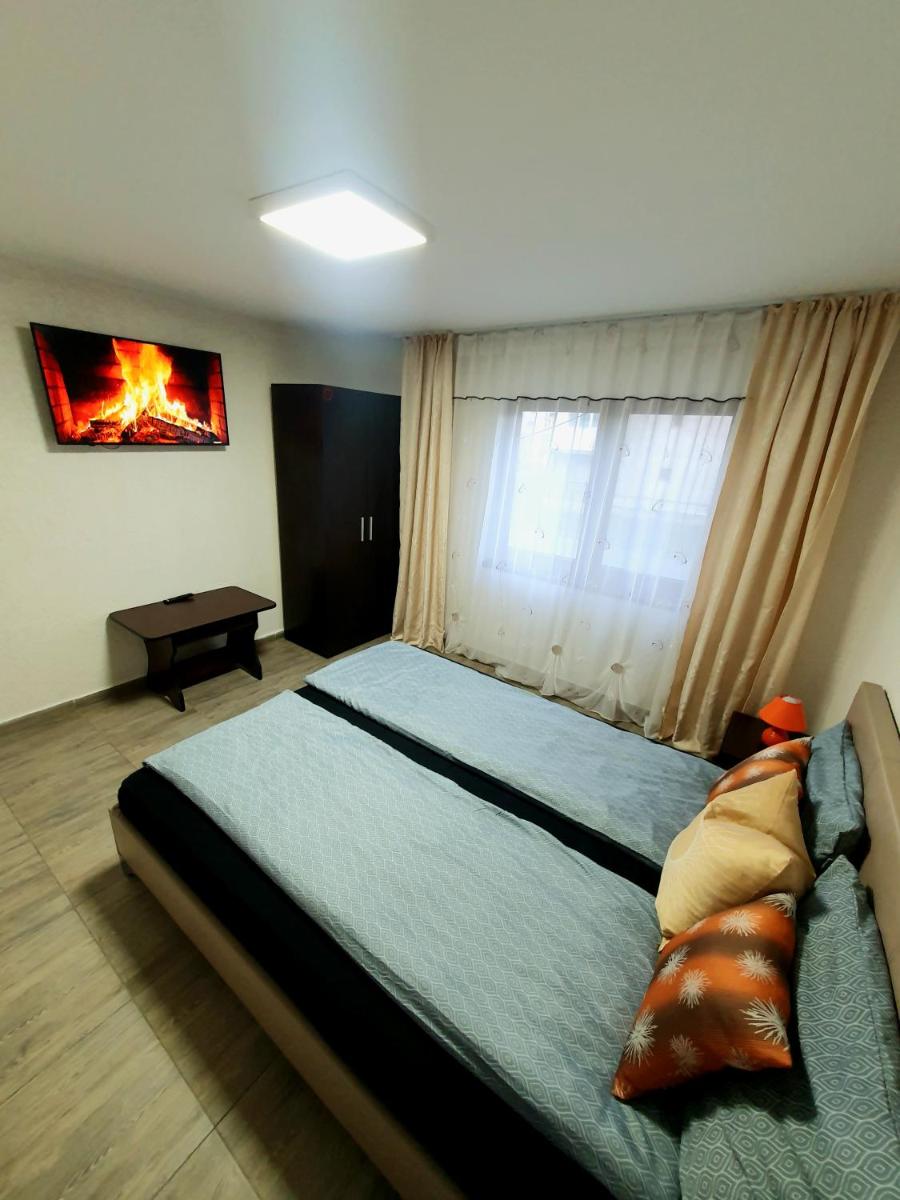 Apartament Lupeni - Housity