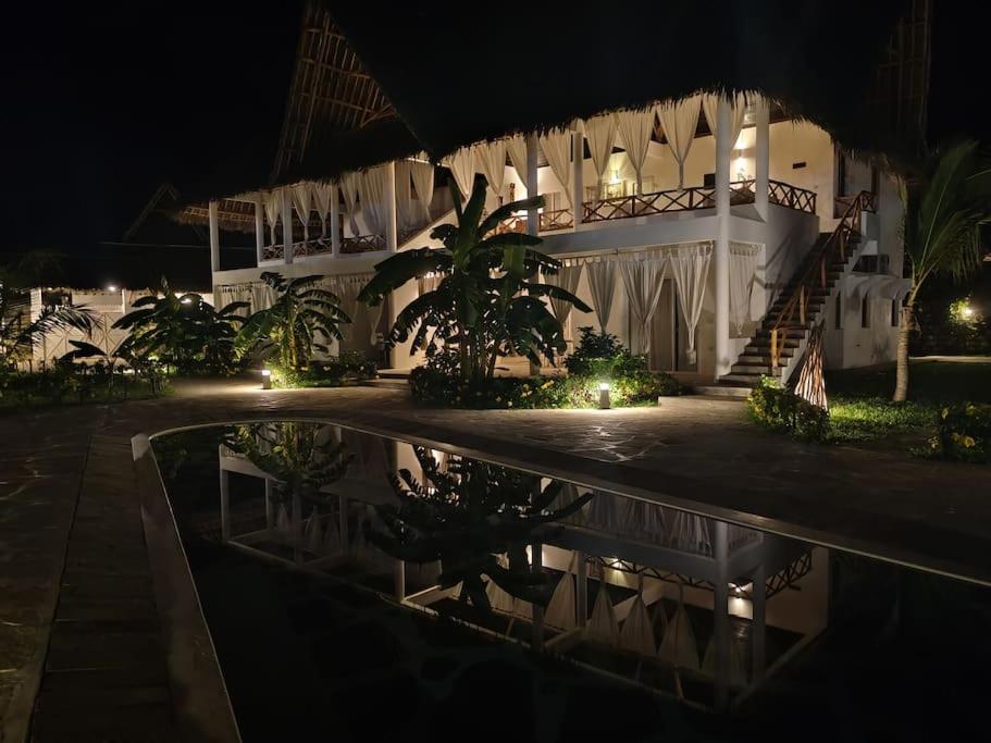 Kupenda House - Milele Resort Tamu, Watamu - Housity