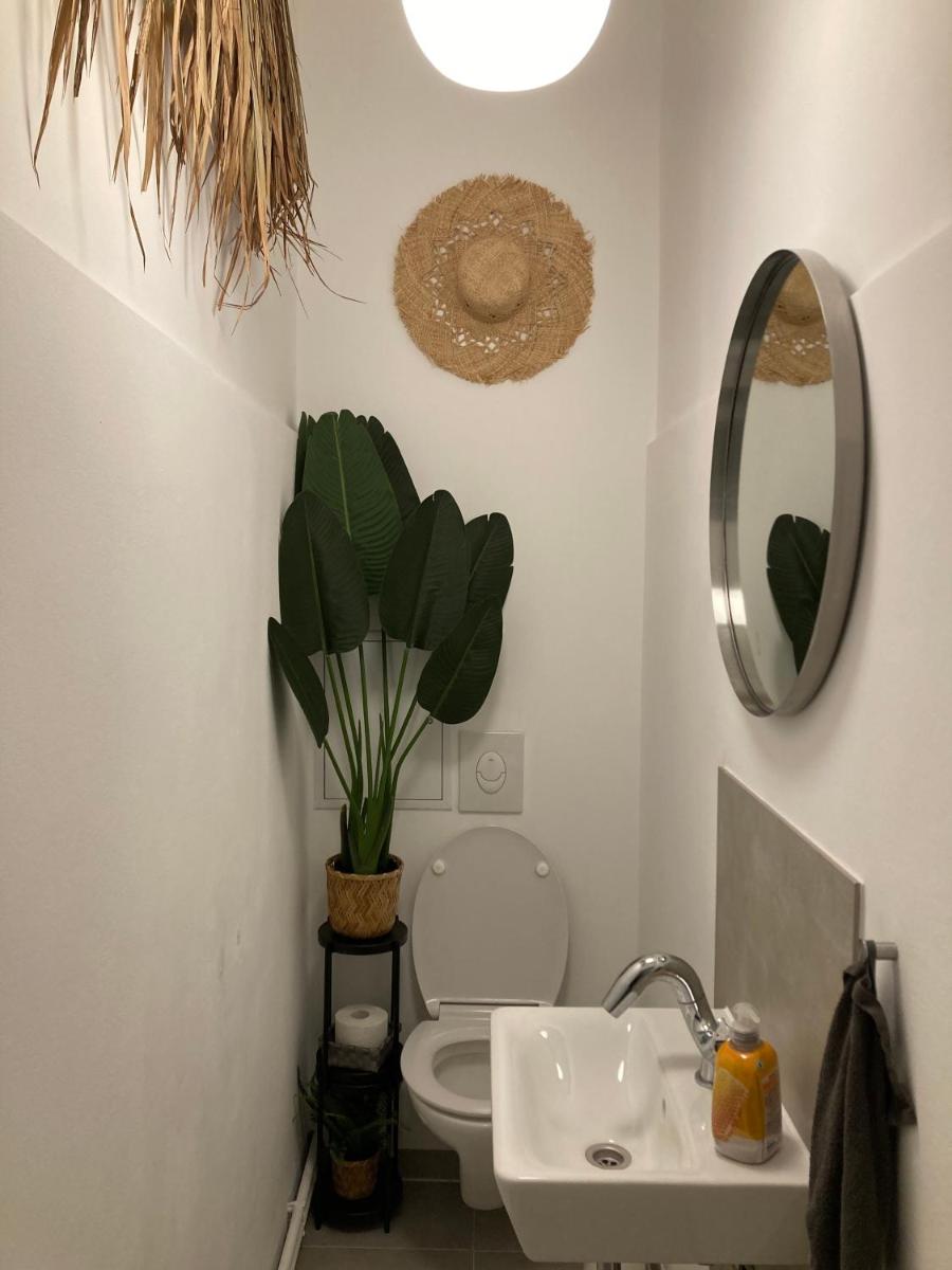 Minimal Hostel No 41 - Housity