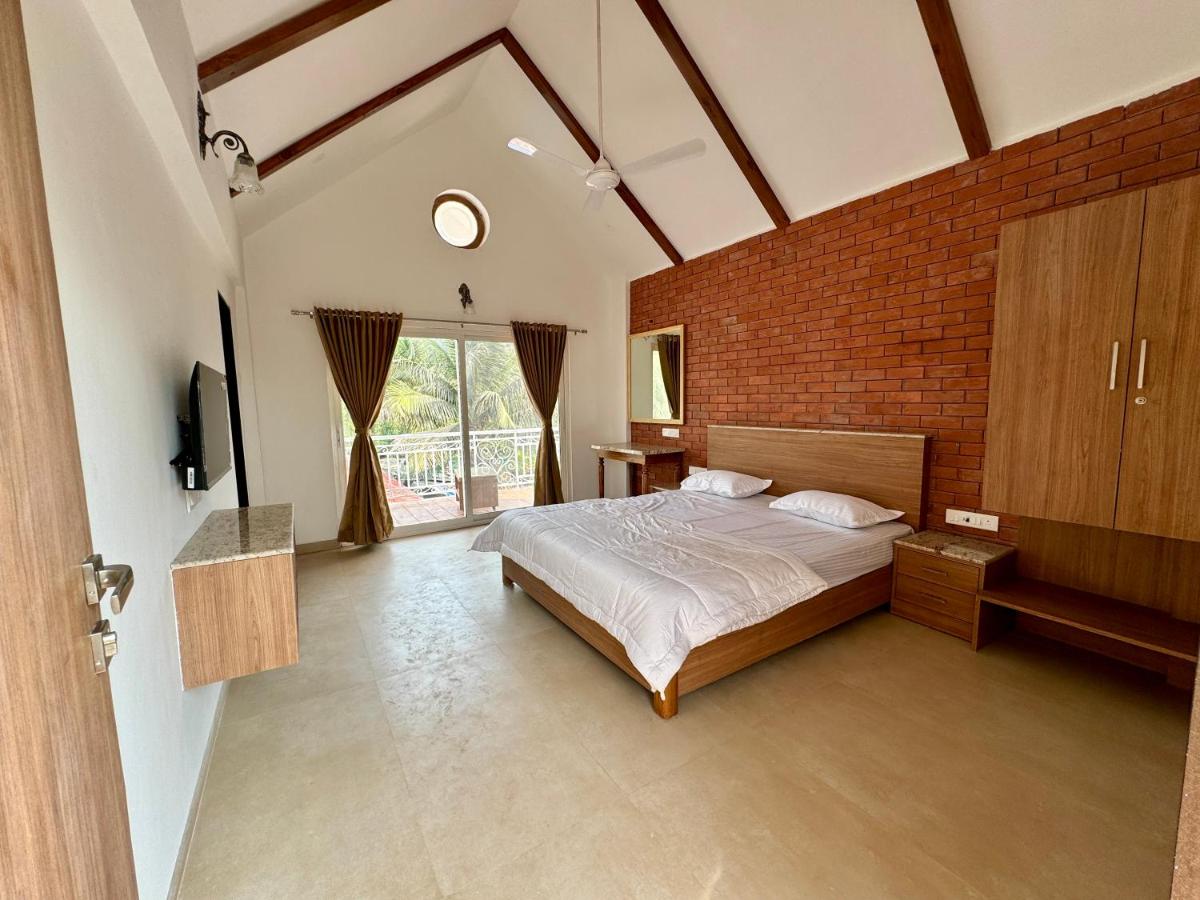 Royal Villa Kashid - Housity