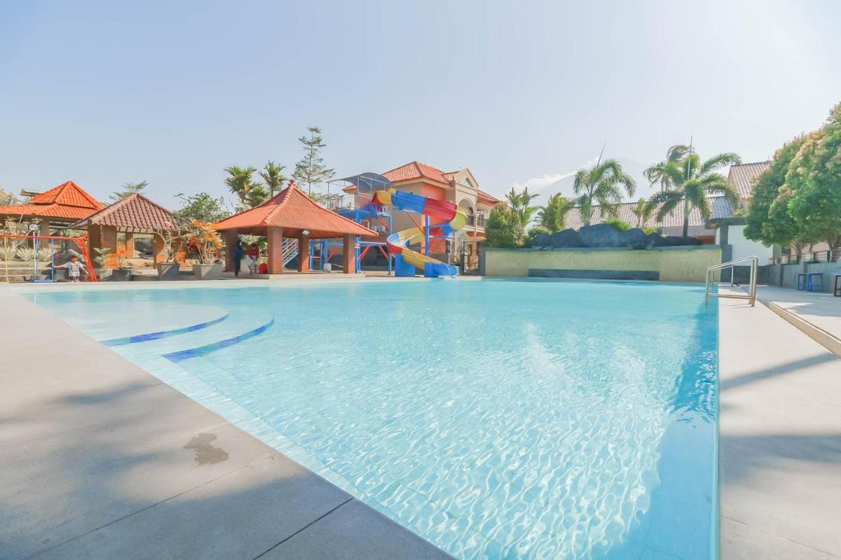 RedDoorz Resort Premium @ Sangkan Hurip Kuningan - Hizvo