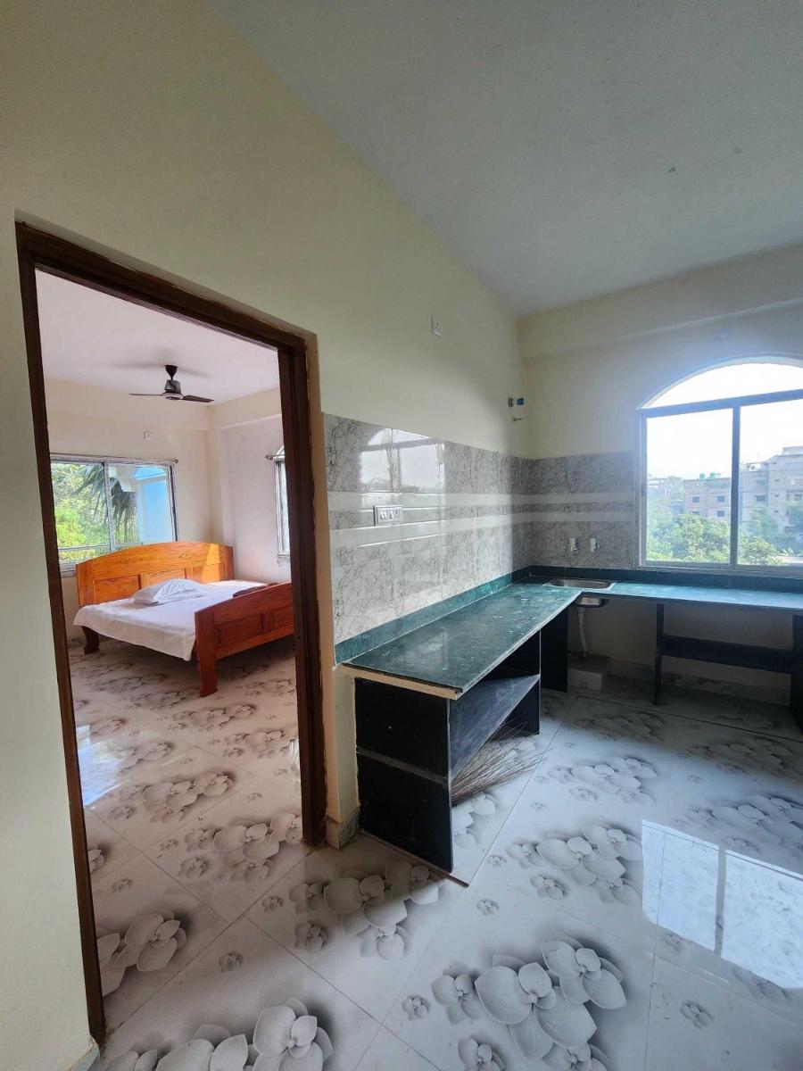 Hotel O Radha Gopikanta Guest House - Housity