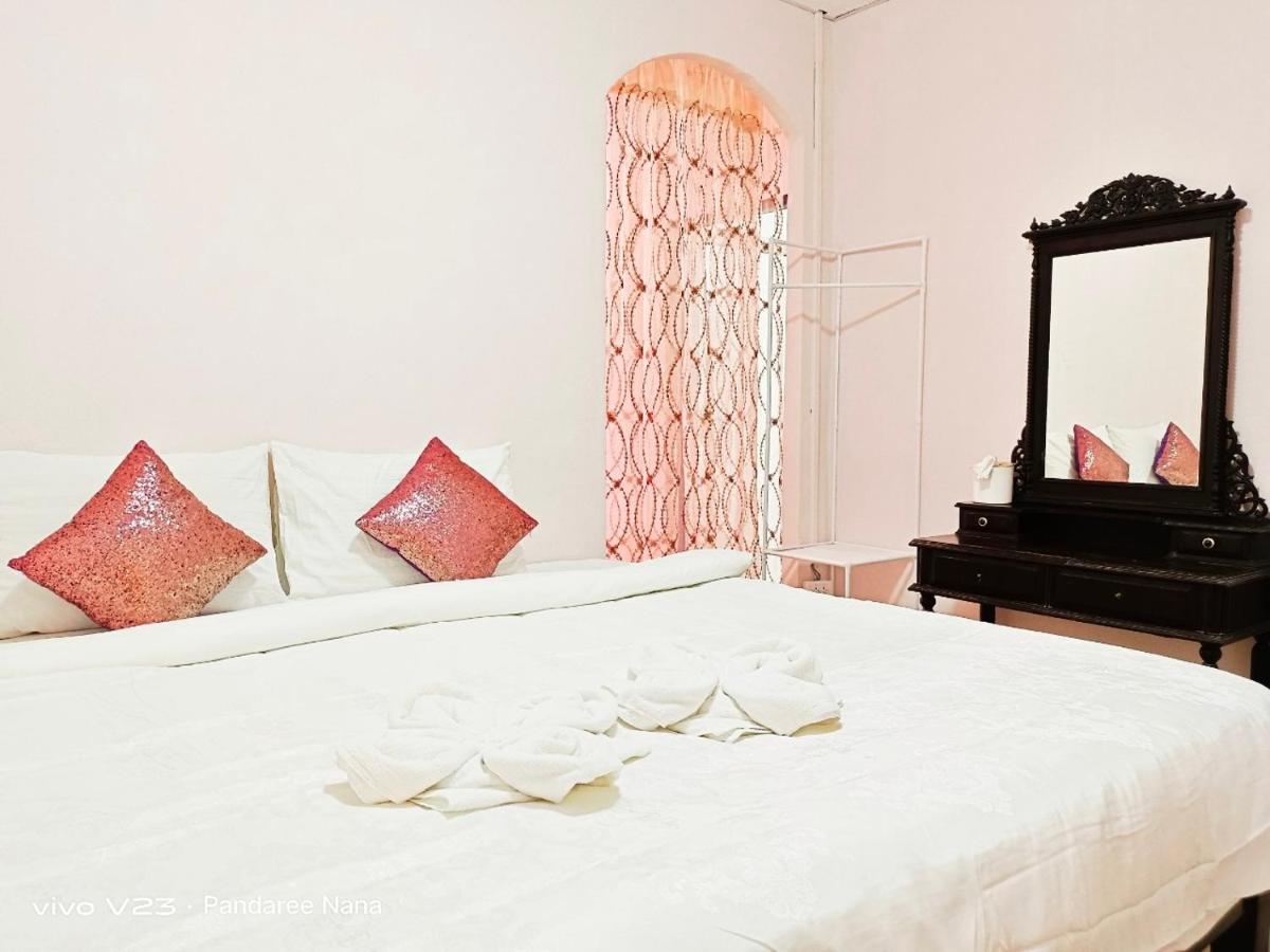 Mandala beach Villa Pattaya - Housity