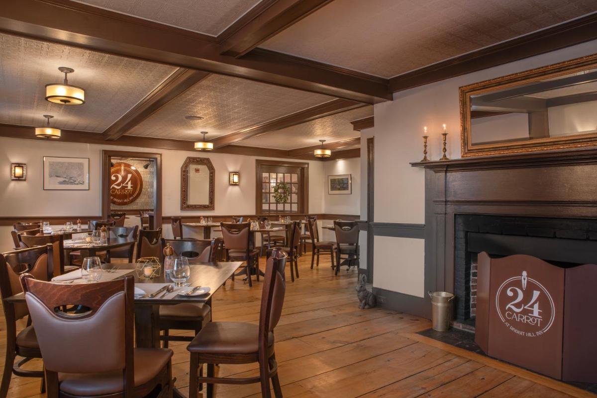 Rabbit Hill Inn - Housity