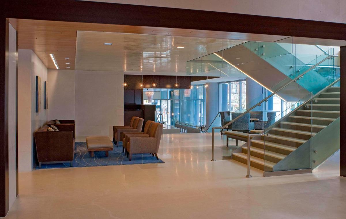 Hyatt at Olive 8 - Housity