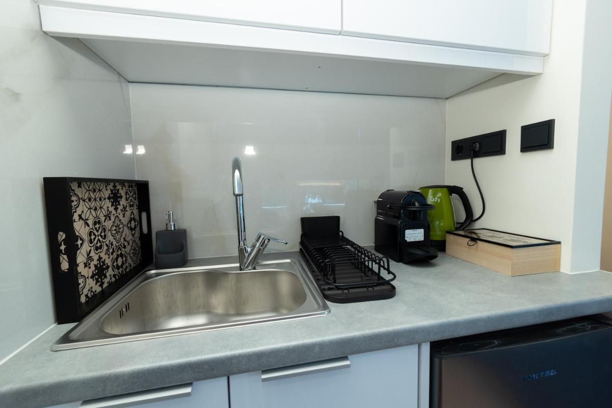 Athens Airport Living spaces - Housity