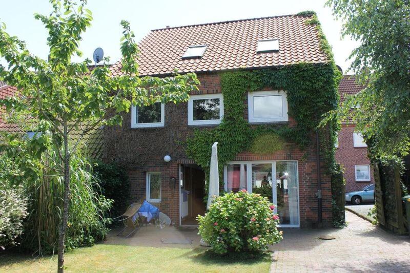 Ferienhaus Ella - Housity