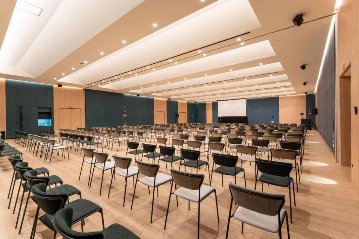 Zona business o sala de conferencias en Barceló Playa Blanca Royal Level - Adults Only